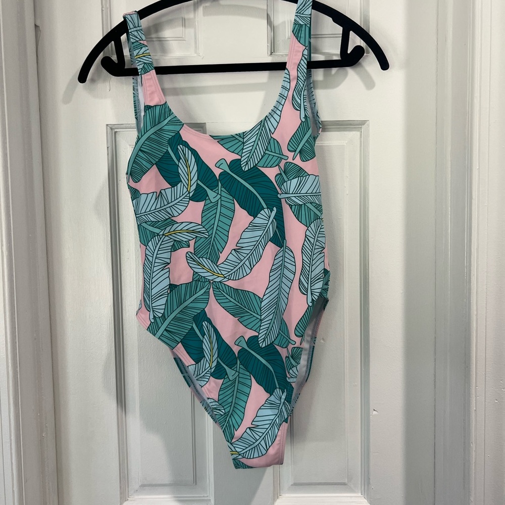 Palm leaf one piece brand new with tags
